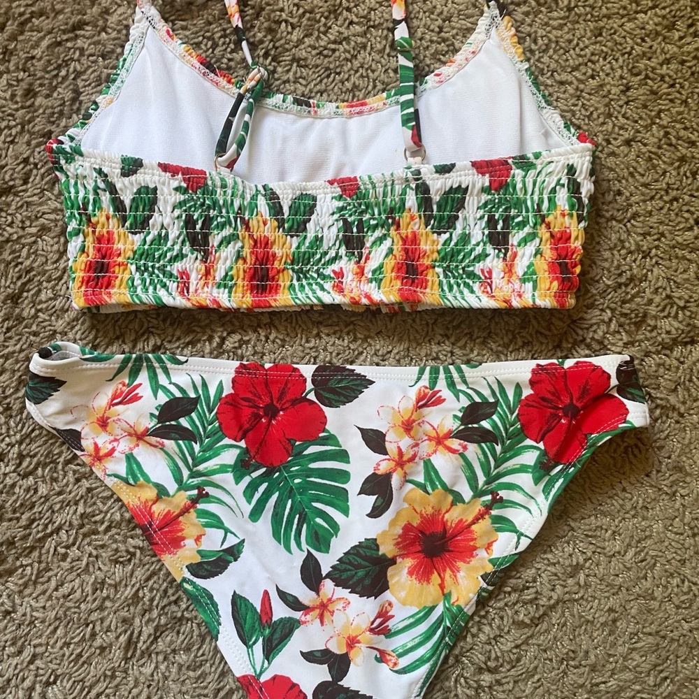 Cabana Del Sol Tropical Floral Smocked Bikini Set - Picture 7 of 7